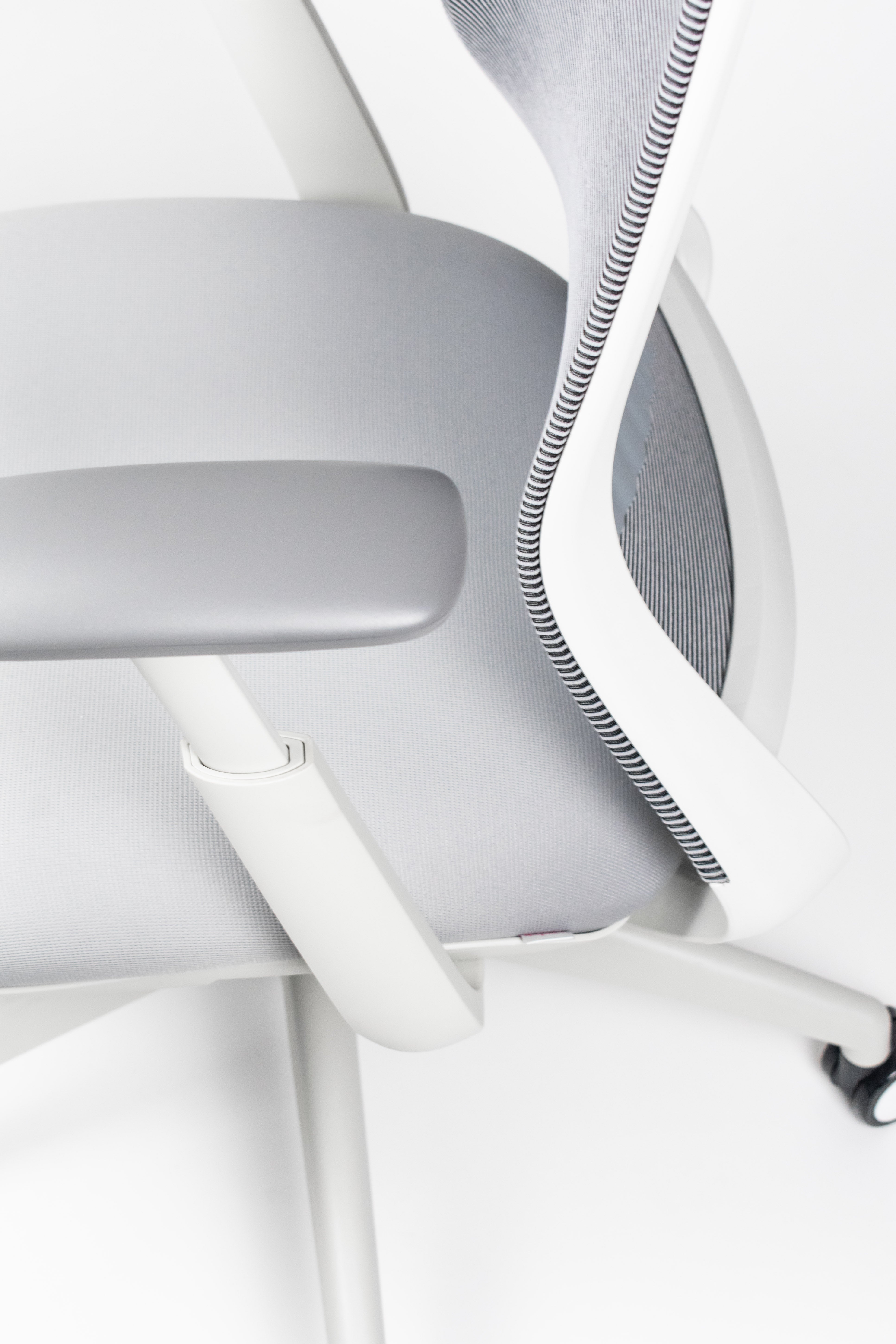 Silla Curve con Cabecera